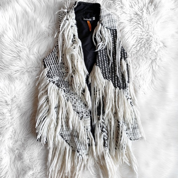 Anthropologie Jackets & Blazers - Anthropologie Taikonku Boho Fringe Vest